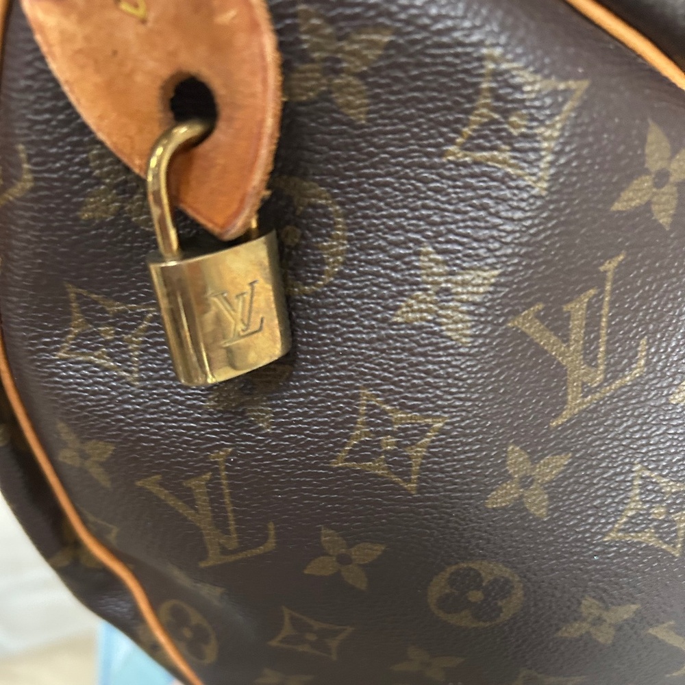 Louis Vuitton Speedy 35 ๐ซถ๐ผ๐ซถ๐ผ - Picture 7 of 13